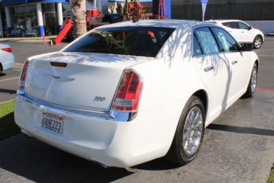 2012 Chrysler 300  Limited