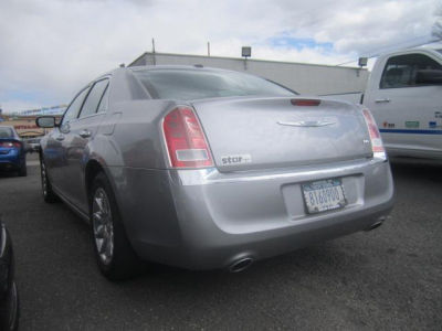 2011 Chrysler 300  Limited