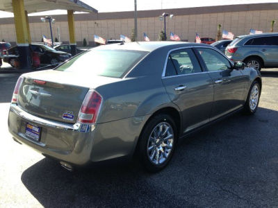 2012 Chrysler 300  Limited