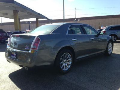 2012 Chrysler 300  Limited