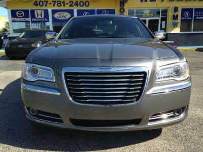 2012 Chrysler 300  Limited