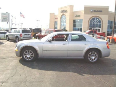 2010 Chrysler 300  300C Hemi