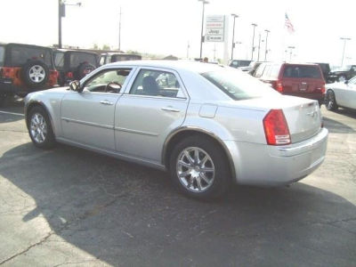 2010 Chrysler 300  300C Hemi
