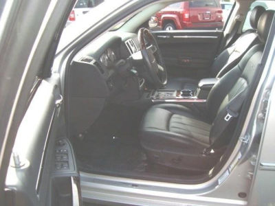 2010 Chrysler 300  300C Hemi