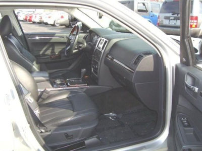 2010 Chrysler 300  300C Hemi