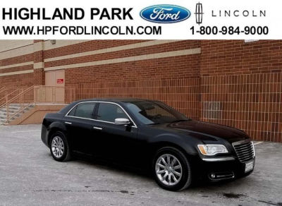 2012 Chrysler 300  Limited