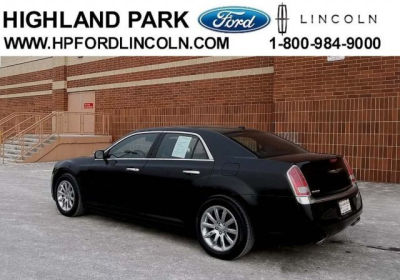 2012 Chrysler 300  Limited