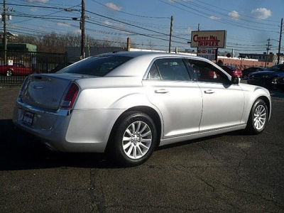 2012 Chrysler 300  Base