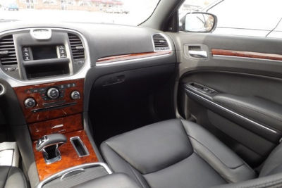2012 Chrysler 300  Limited