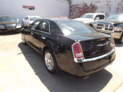 2012 Chrysler 300  Limited