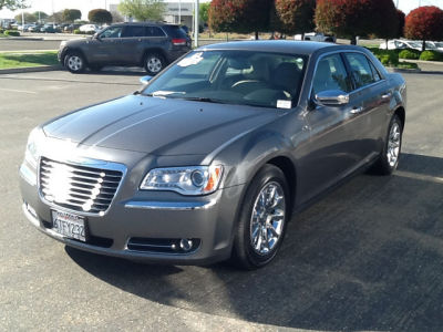 2012 Chrysler 300  Limited