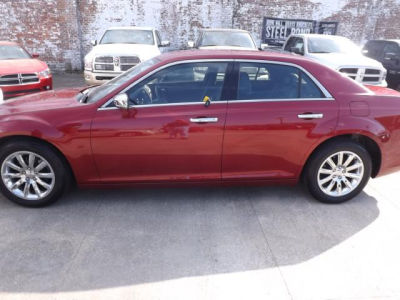2012 Chrysler 300  Limited