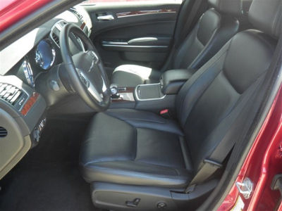 2012 Chrysler 300  Limited