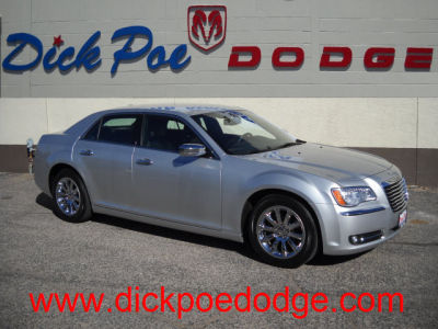 2012 Chrysler 300  Limited