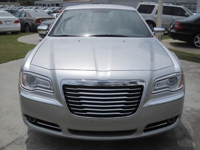 2012 Chrysler 300  Limited