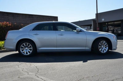 2012 Chrysler 300  Limited