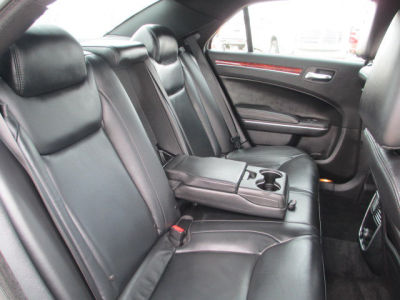 2012 Chrysler 300  Limited