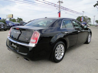 2012 Chrysler 300  Limited