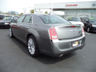 2011 Chrysler 300  Limited