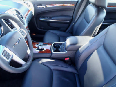2012 Chrysler 300  Limited