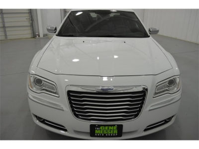 2012 Chrysler 300  Limited