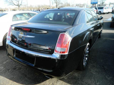 2012 Chrysler 300  Limited