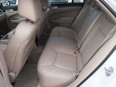 2013 Chrysler 300  Base