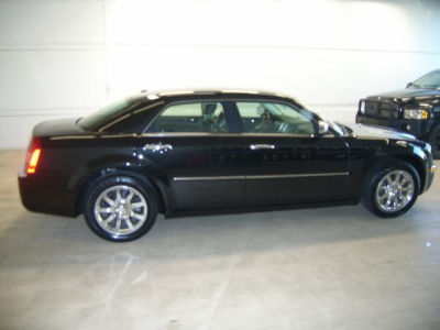 2010 Chrysler 300  Limited