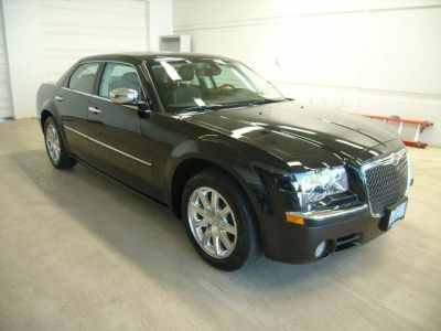 2010 Chrysler 300  Limited