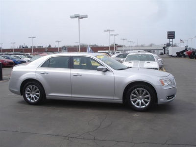 2012 Chrysler 300  Limited