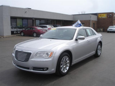2012 Chrysler 300  Limited