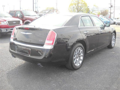 2011 Chrysler 300  Limited