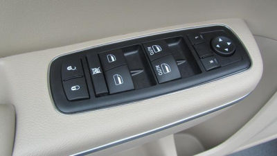 2011 Chrysler 300  Limited