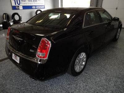 2013 Chrysler 300  Base