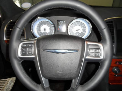 2013 Chrysler 300  Base