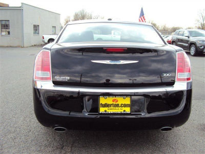 2012 Chrysler 300  Limited