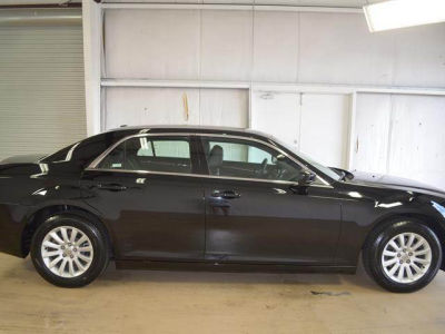2013 Chrysler 300  Base