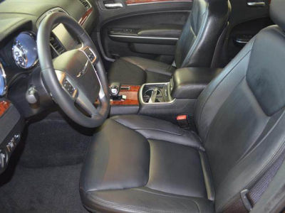 2013 Chrysler 300  Base
