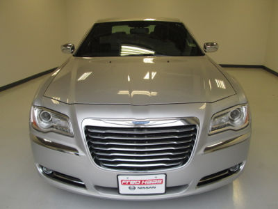 2012 Chrysler 300  Limited