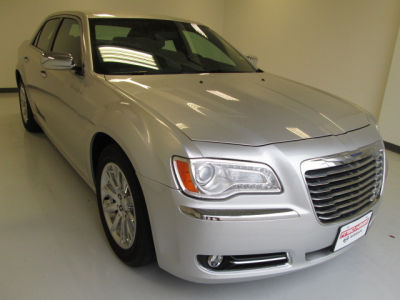 2012 Chrysler 300  Limited