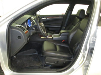 2012 Chrysler 300  Limited