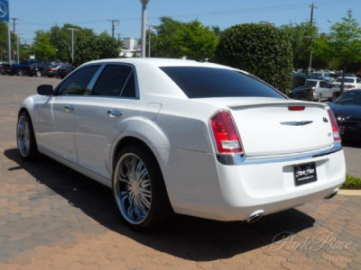 2011 Chrysler 300  Limited