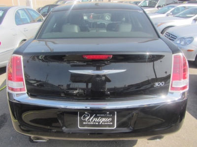 2012 Chrysler 300  Limited