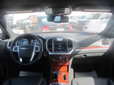 2012 Chrysler 300  Limited