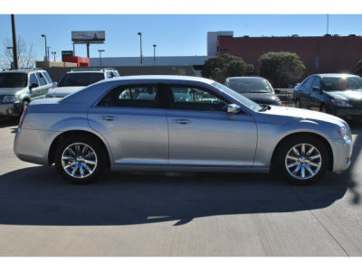 2012 Chrysler 300  Limited
