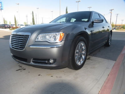 2012 Chrysler 300  Limited