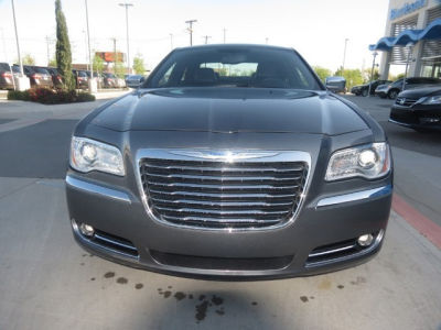 2012 Chrysler 300  Limited