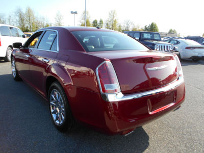 2012 Chrysler 300  Limited