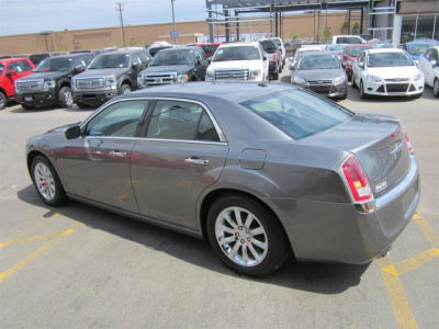 2012 Chrysler 300  Limited