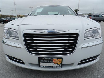 2012 Chrysler 300  Limited